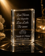 Personalisierter K9-Kristall mit 3D-Innengravur – Hochzeitsgeschenk mit Namen & Datum