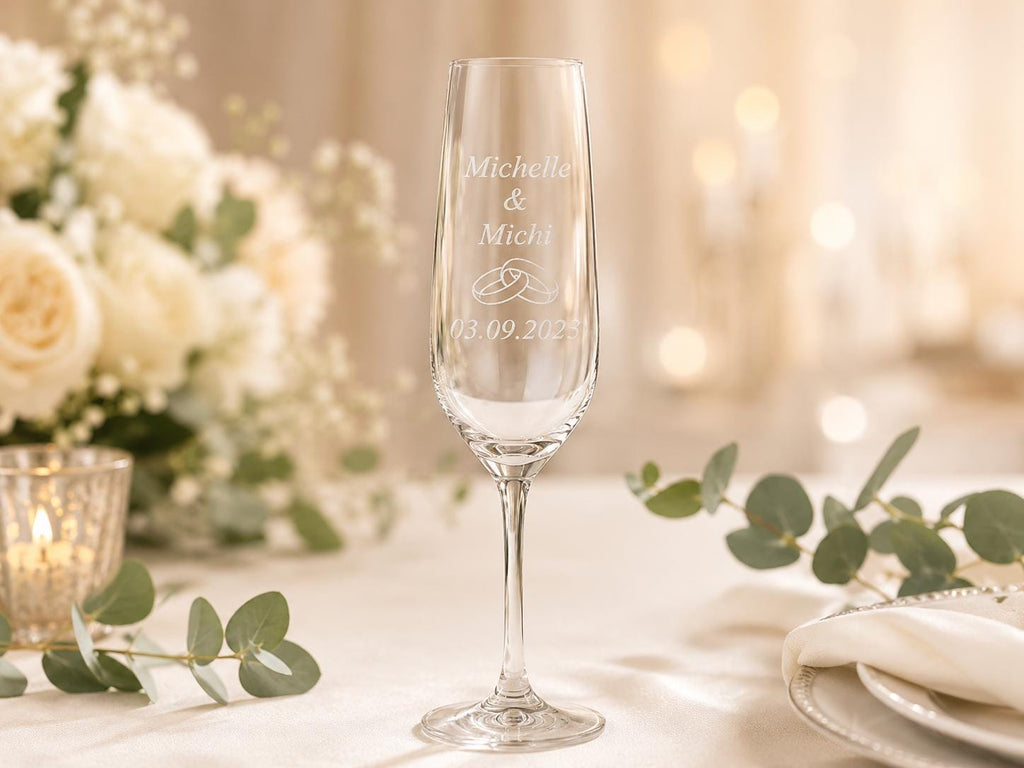 Sektglas 200 ml zur Hochzeit – mit Namen und Datum