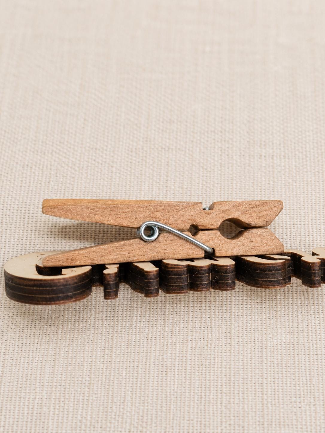 Holz-Platzkarten mit Namen – Hochzeit und Tischdeko