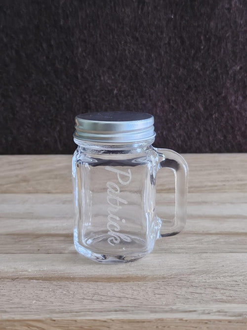 Personalisiertes Schnapsglas 30 ml mit Wunschname und Lasergravur