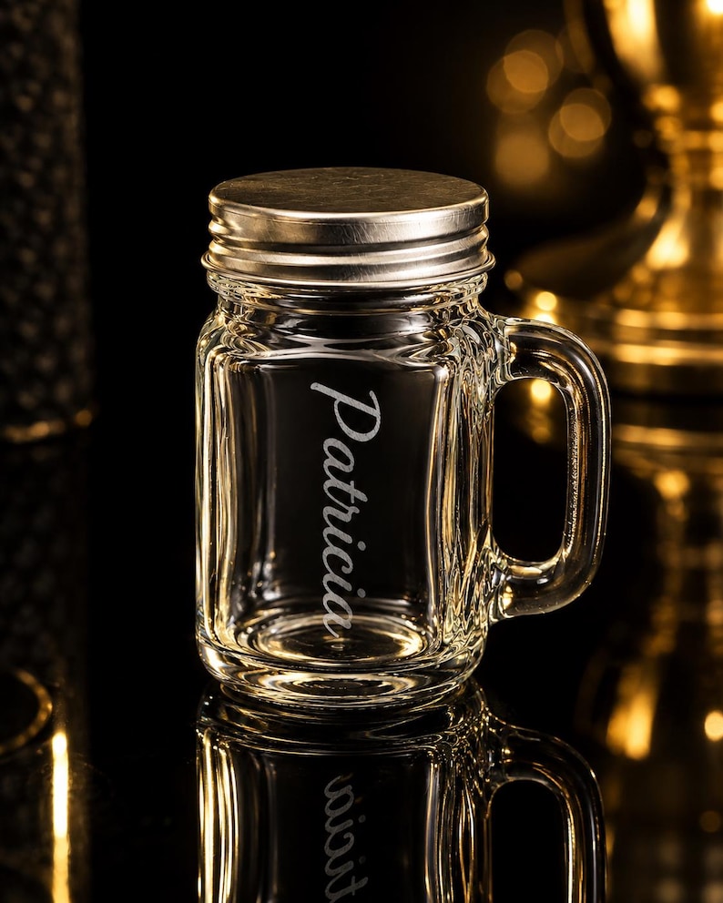Lasergraviertes Shotglas mit individuellem Wunschnamen